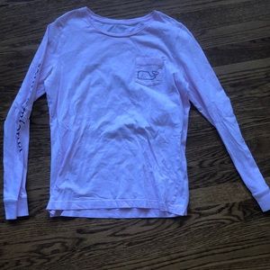 Woman’s long sleeve Vineyard Vines tshirt